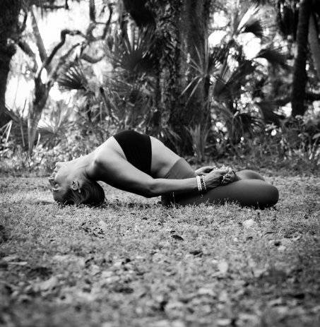 Позы йоги для фотосессии и позы йоги